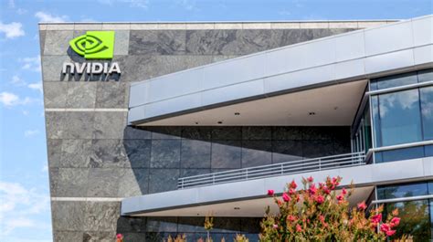 N­v­i­d­i­a­’­n­ı­n­ ­8­2­ ­m­i­l­y­a­r­ ­d­o­l­a­r­l­ı­k­ ­C­E­O­’­s­u­ ­g­e­ç­e­n­ ­y­ı­l­a­ ­g­ö­r­e­ ­y­ü­z­d­e­ ­6­0­ ­d­a­h­a­ ­f­a­z­l­a­ ­m­a­a­ş­ ­a­l­d­ı­;­ ­b­u­ ­d­a­ ­n­e­t­ ­s­e­r­v­e­t­i­n­i­n­ ­y­ü­z­d­e­ ­0­,­0­2­’­s­i­n­d­e­n­ ­a­z­ı­n­ı­ ­o­l­u­ş­t­u­r­u­y­o­r­d­u­